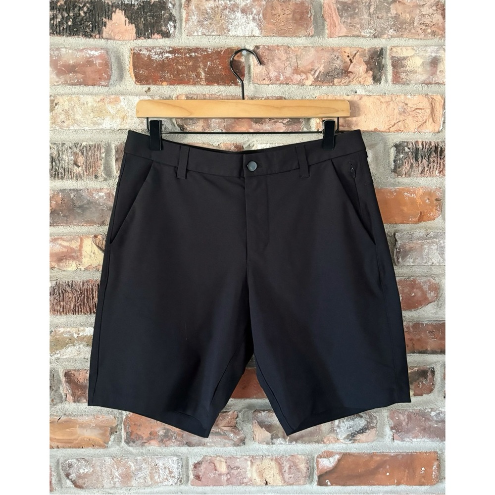 Lululemon Men's Black Shorts, 30